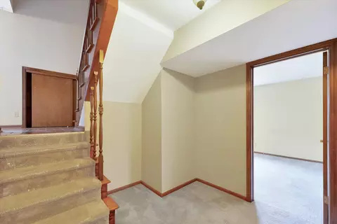 2309 Brookshire W Dr, Champaign, IL 61821 photo 30