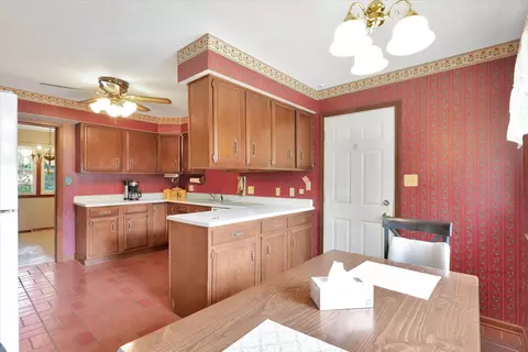 2309 Brookshire W Dr, Champaign, IL 61821 photo 15