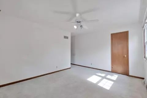 2309 Brookshire W Dr, Champaign, IL 61821 photo 22