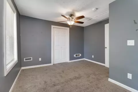 304 S Linden St, Normal, IL 61761 photo 18