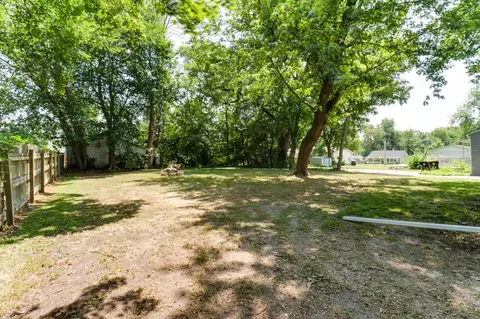 304 S Linden St, Normal, IL 61761 photo 27
