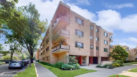 224 N Kenilworth Ave #2D, Oak Park, IL 60302