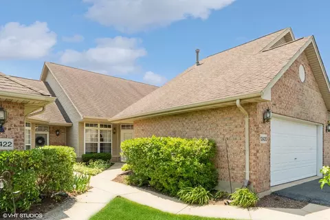 12420 W Cheshire Ct, Homer Glen, IL 60491