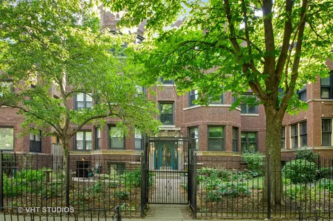 4749 N Beacon St #1S, Chicago, IL 60640