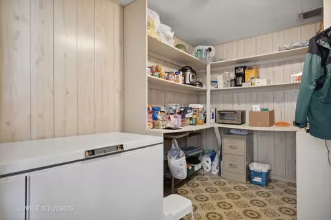 39 W425 Capulet Cir, Elgin, IL 60124 photo 15