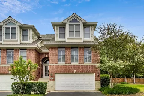 569 Linden Ct, Geneva, IL 60134