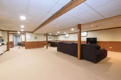 1728 Maple Ln, Wheaton, IL 60187 photo 31