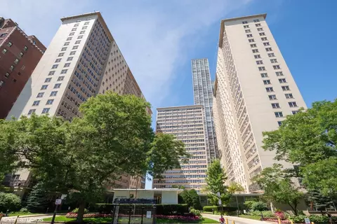 3950 N Lake Shore Dr #501, Chicago, IL 60613