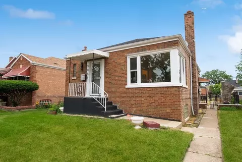 9841 S Woodlawn Ave, Chicago, IL 60628