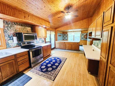 16710 Browns Rd, Morrison, IL 61270 photo 11