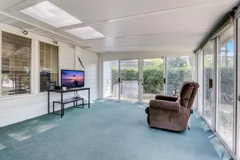 921 Beverly Dr, Wheeling, IL 60090 photo 14