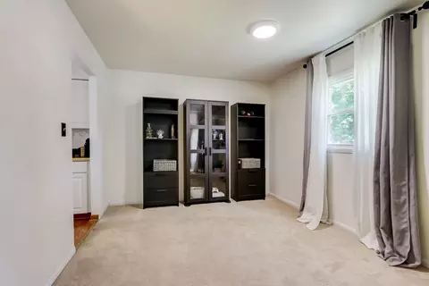 921 Beverly Dr, Wheeling, IL 60090 photo 5