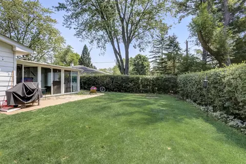 921 Beverly Dr, Wheeling, IL 60090 photo 26