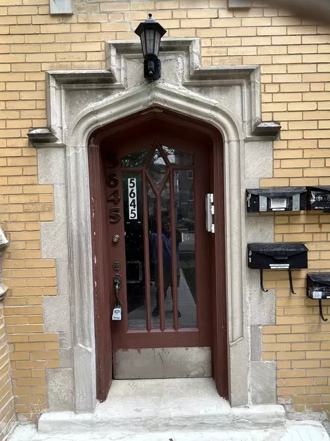 5645 N Kimball Ave, Chicago, IL 60659