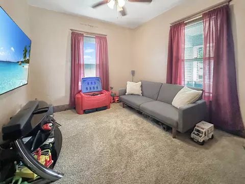110 E Roosevelt St, Freeport, IL 61032 photo 19