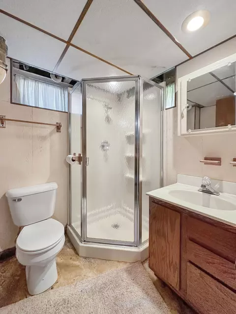 110 E Roosevelt St, Freeport, IL 61032 photo 32