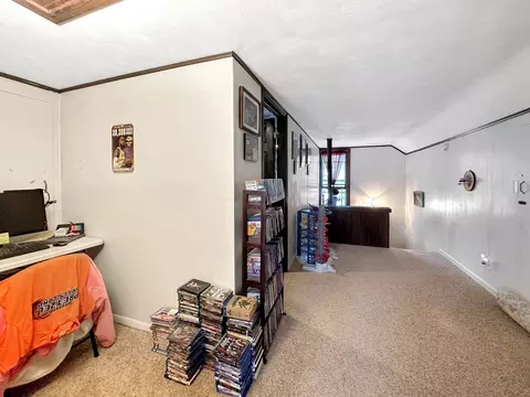 110 E Roosevelt St, Freeport, IL 61032 photo 25