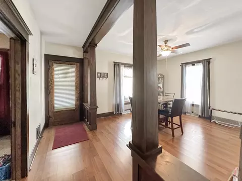 110 E Roosevelt St, Freeport, IL 61032 photo 22