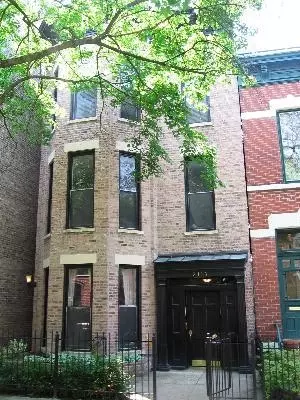 2118 N Seminary Ave, Chicago, IL 60614