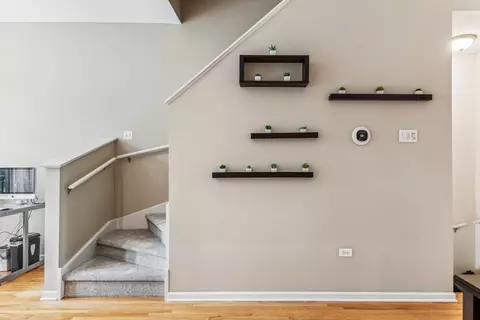 1457 S Halsted St, Chicago, IL 60607 photo 12