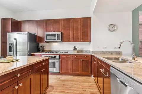 1457 S Halsted St, Chicago, IL 60607 photo 6