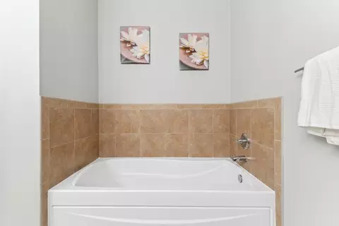 1457 S Halsted St, Chicago, IL 60607 photo 16