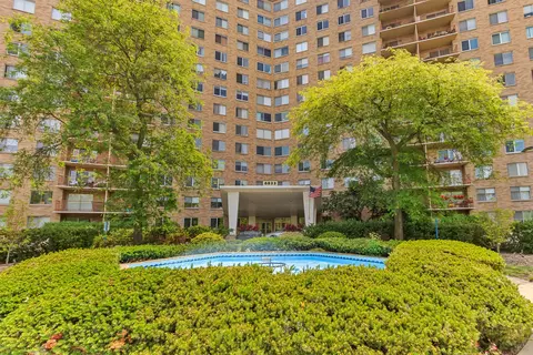 6833 N Kedzie Ave #416, Chicago, IL 60645