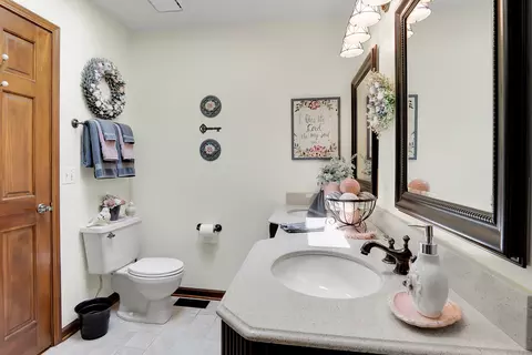 125 Split Oak Rd, Naperville, IL 60565 photo 16