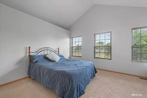 93 E Robinson Ave, Cortland, IL 60112 photo 9