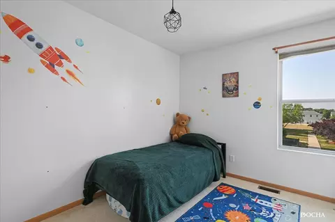 93 E Robinson Ave, Cortland, IL 60112 photo 13