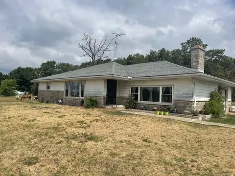 2492 E Us Highway 52, Donovan, IL 60931