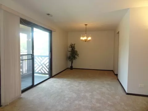 1658 Dover Ct #C, Wheaton, IL 60189 photo 12