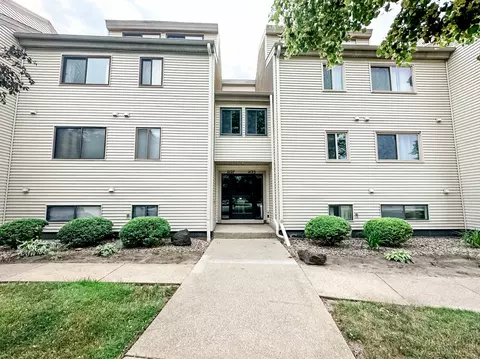 2125 Melrose Dr #A, Champaign, IL 61820