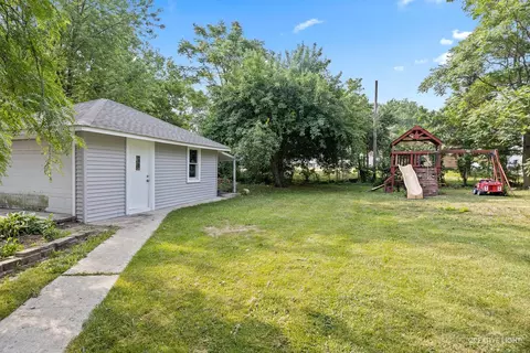 1201 Dearborn Ave, Aurora, IL 60505 photo 24