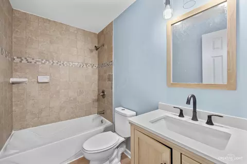 1201 Dearborn Ave, Aurora, IL 60505 photo 13