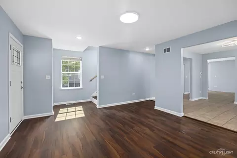 1201 Dearborn Ave, Aurora, IL 60505 photo 5
