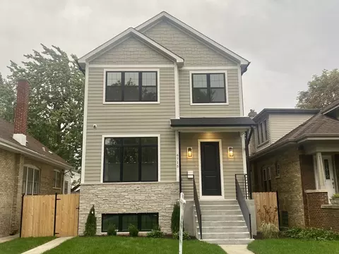 6715 N Olympia Ave, Chicago, IL 60631