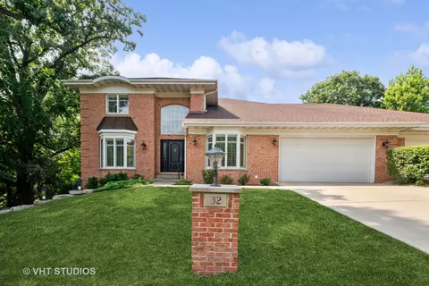 32 Coventry Chase #32, Joliet, IL 60431