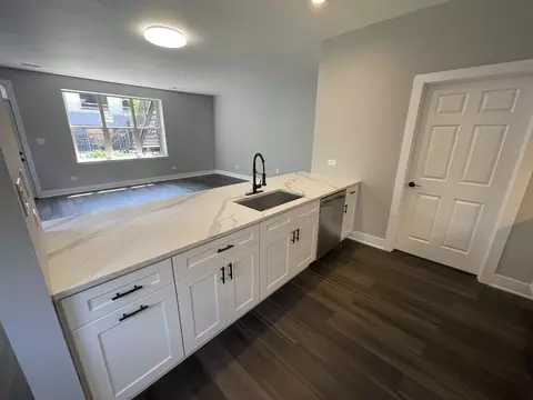 2128 W Madison St #1, Chicago, IL 60612 photo 6