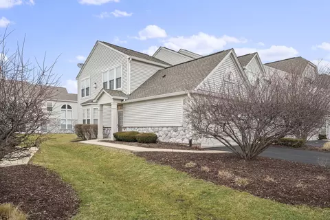 24928 Franklin Ln, Plainfield, IL 60585