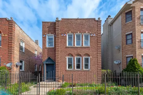 3250 W Warren Blvd, Chicago, IL 60624
