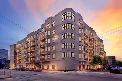 520 N Halsted St #307, Chicago, IL 60642