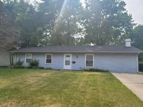 62 Springdale Rd, Montgomery, IL 60538