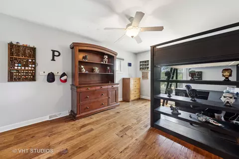 419 W Thomas Rd, Wheaton, IL 60187 photo 11