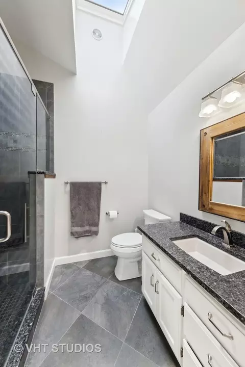 419 W Thomas Rd, Wheaton, IL 60187 photo 9