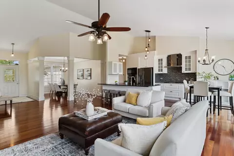 24501 Champion Dr, Plainfield, IL 60585 photo 10