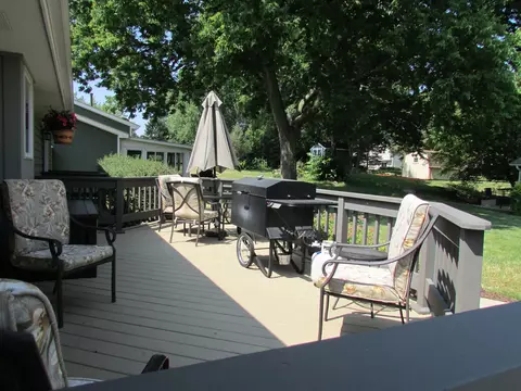 906 Fortress Dr, Mchenry, IL 60050 photo 32