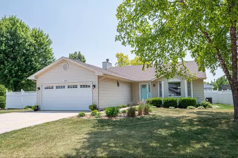 2808 Campbell St, Joliet, IL 60435