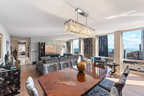 111 E Chestnut St #35C, Chicago, IL 60611 photo 6