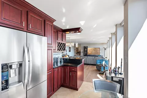 111 E Chestnut St #35C, Chicago, IL 60611 photo 9